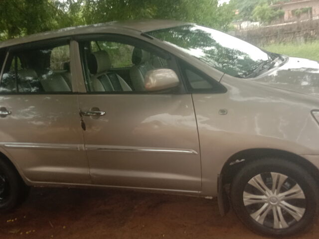 Used Toyota Innova [2009-2012] 2.5 GX 8 STR BS-IV in Gudur