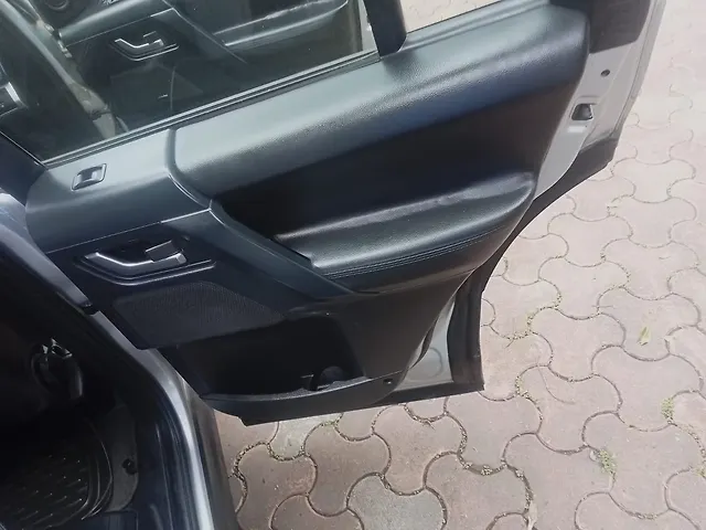Used Land Rover Freelander 2 SE in Mumbai