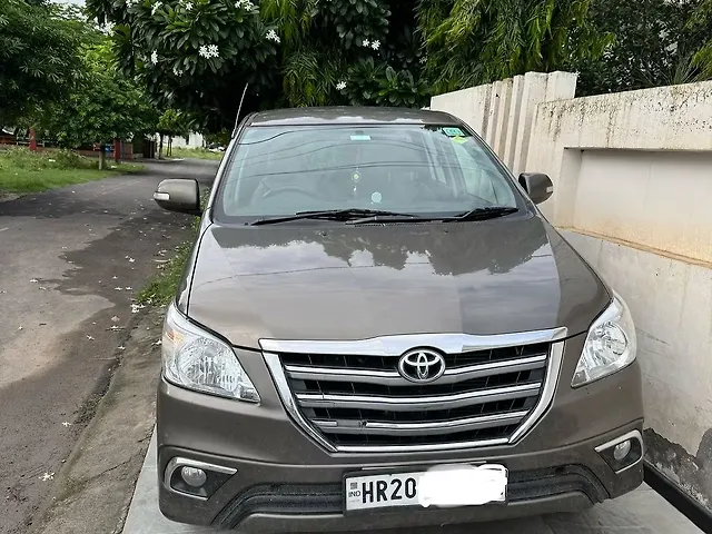 Used 2015 Toyota Innova in Hisar