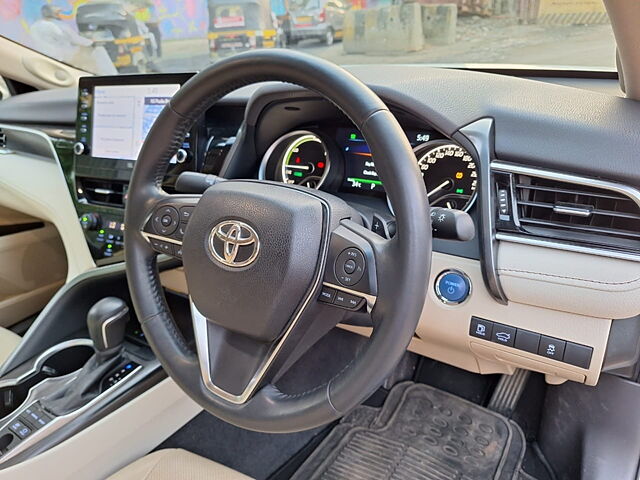 Used Toyota Camry Hybrid in Mumbai