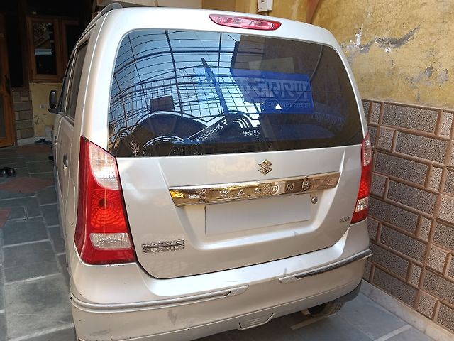 Used Maruti Suzuki Wagon R 1.0 [2010-2013] LXi in Meerut