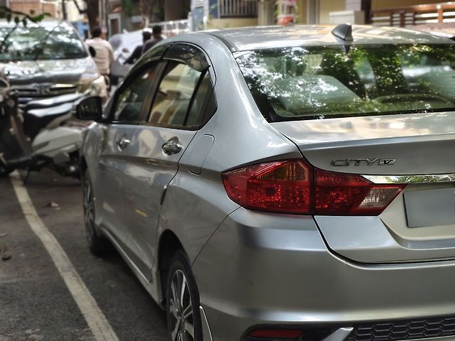 Used Honda City 4th Generation V Petrol [2017-2019] in Bangalore