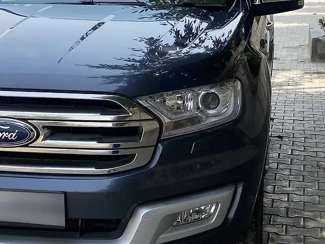 Used 2016 Ford Endeavour in Lucknow