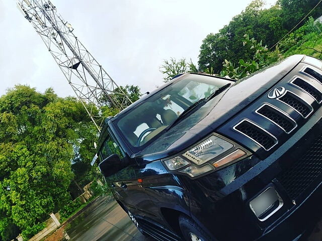 Used Mahindra TUV300 [2015-2019] T8 in Vapi