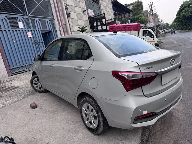 Used Hyundai Xcent E in Delhi