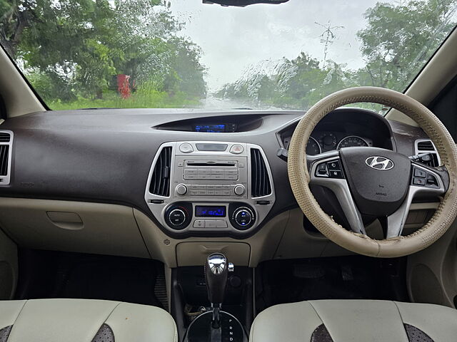 Used Hyundai i20 [2010-2012] Asta 1.4 AT with AVN in Navi Mumbai