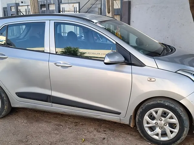 Used 2019 Hyundai Grand i10 in Rajkot