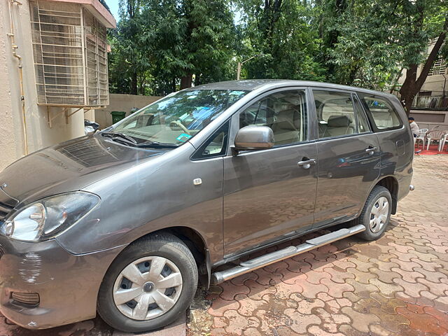 Used Toyota Innova [2009-2012] 2.5 GX 8 STR in Mumbai