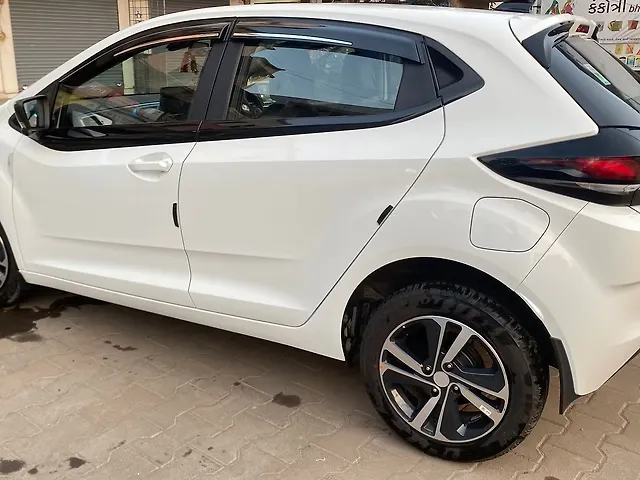 Used 2024 Tata Altroz in Vapi Used 2024 Tata Altroz in Vapi