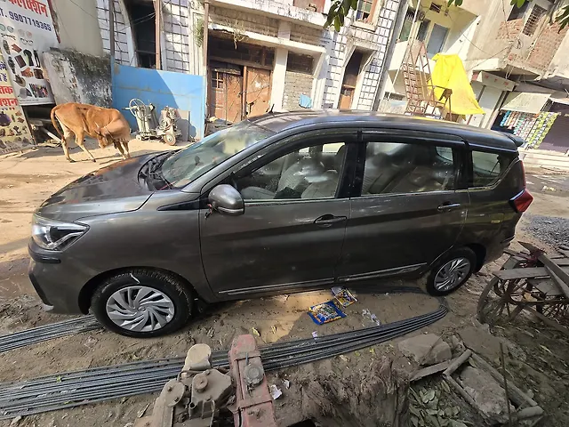 Used 2020 Maruti Suzuki Ertiga in Hoshangabad
