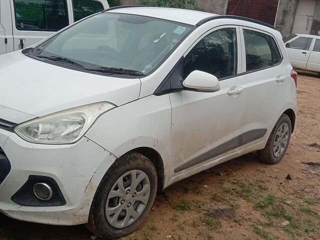 Used 2016 Hyundai Grand i10 in Modasa