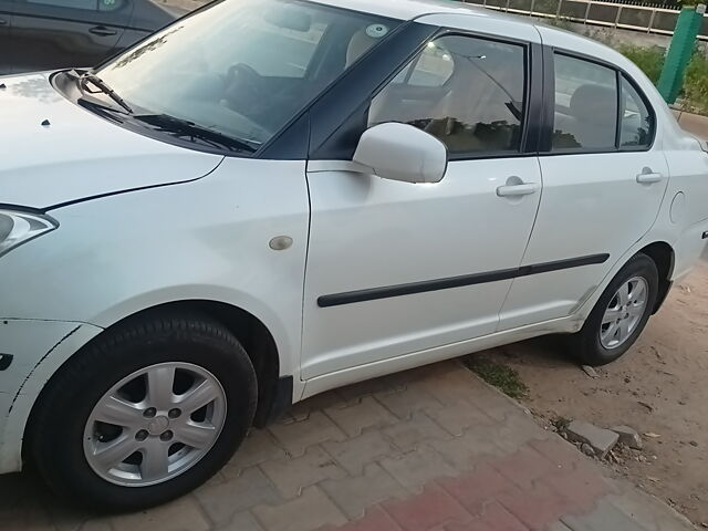 Used 2011 Maruti Suzuki Swift DZire in Ahmedabad