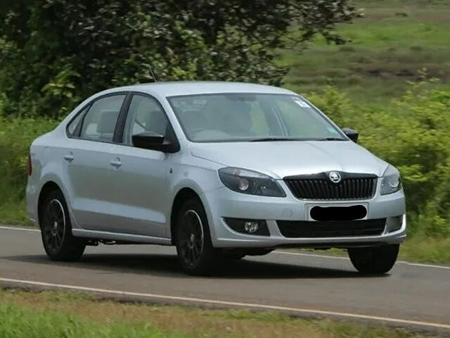 Used 2016 Skoda Rapid in Noida