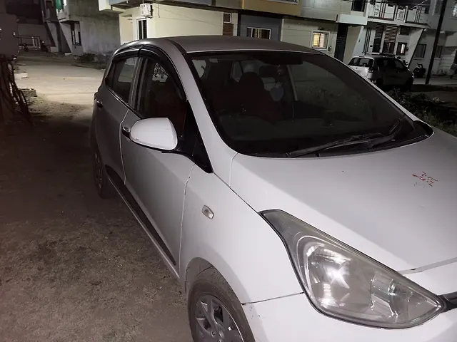 Used 2016 Hyundai Grand i10 in Mandasur