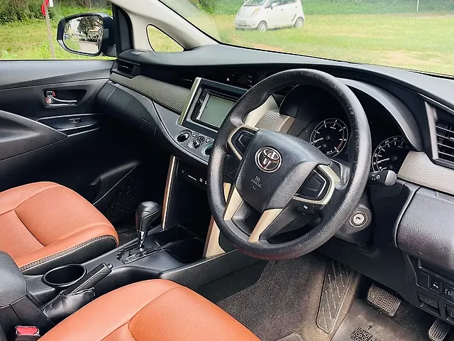 Used Toyota Innova Crysta [2016-2020] 2.8 GX AT 8 STR [2016-2020] in Bangalore