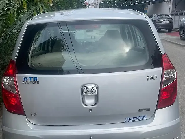 Used 2011 Hyundai i10 in Meerut
