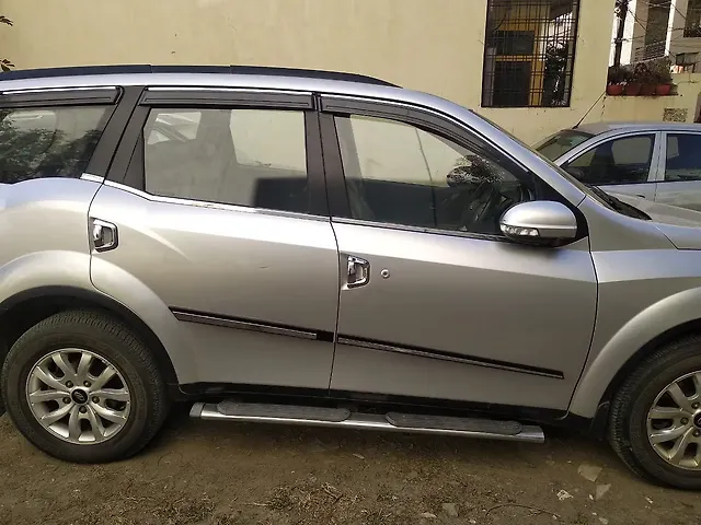 Used 2017 Mahindra XUV500 in Indore