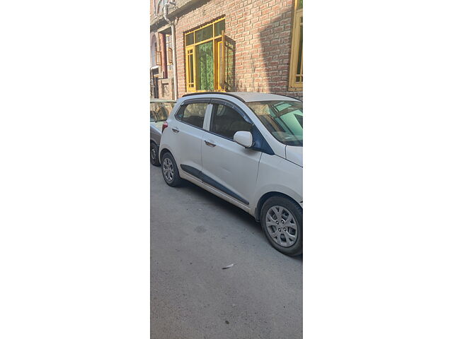 Used 2014 Hyundai Grand i10 in Srinagar