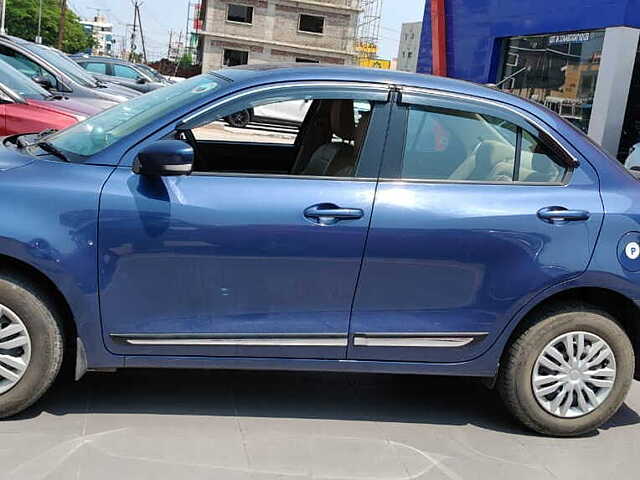 Used Maruti Suzuki Dzire [2017-2020] VXi AMT in Vijaywada