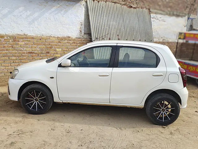 Used 2012 Toyota Etios in Hanumangarh