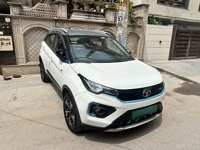 Used 2022 Tata Nexon EV in Delhi