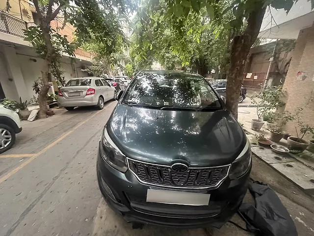 Used 2018 Mahindra Marazzo in Delhi