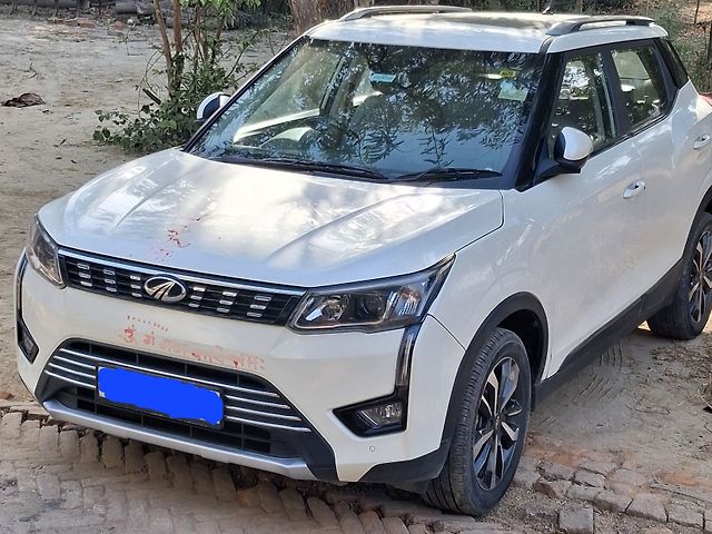 Used 2019 Mahindra XUV300 in Ambedkarnagar