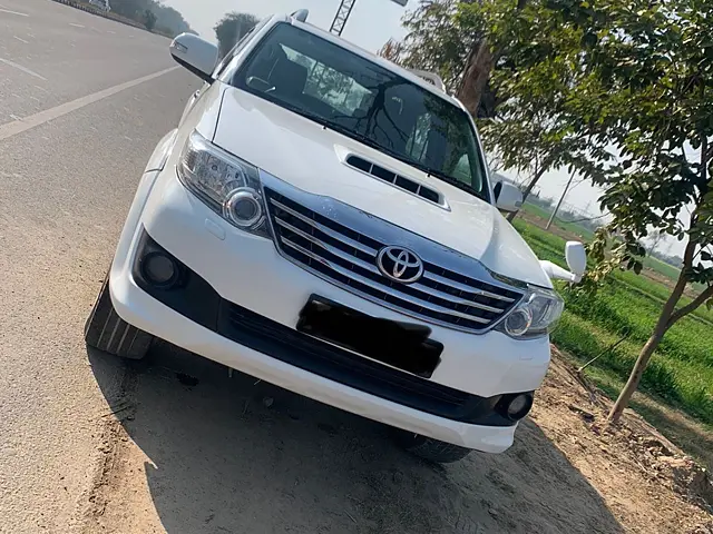 Used 2014 Toyota Fortuner in Hanumangarh