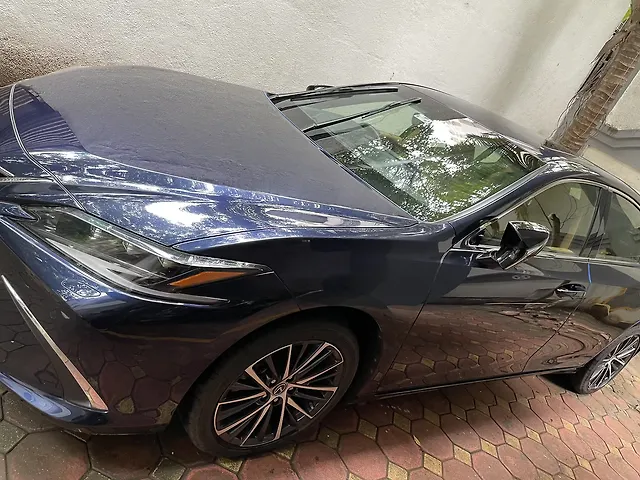 Used Lexus Old Generation ES 2018 300h Luxury in Pune