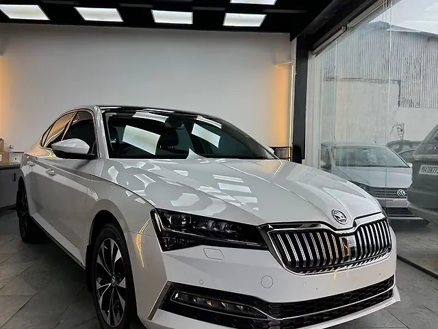 Used 2021 Skoda Superb in Pune