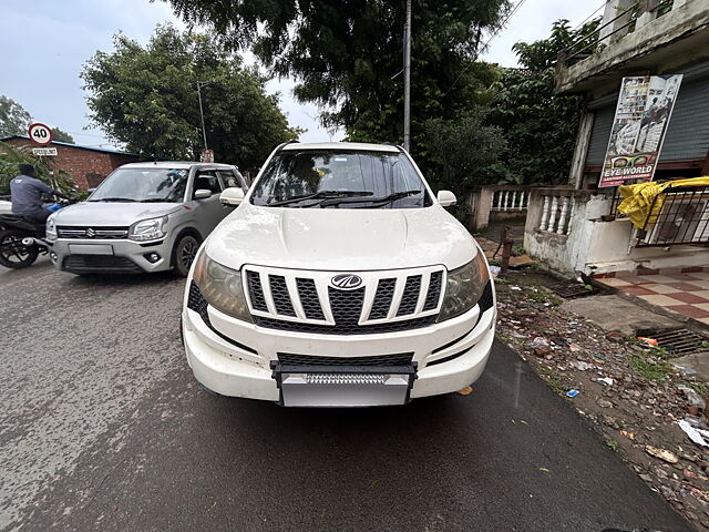 Used 2014 Mahindra XUV500 in Ambedkarnagar