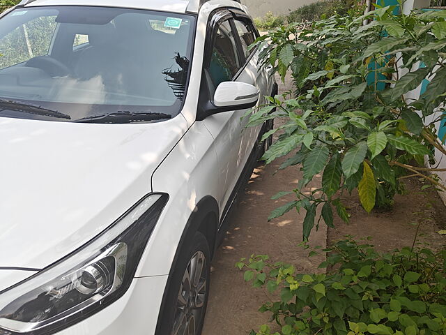 Used Hyundai i20 Active 1.2 S in Narasinghpur