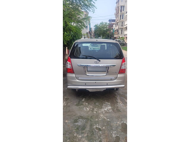 Used Toyota Innova [2013-2014] 2.5 G 8 STR BS-III in Varanasi