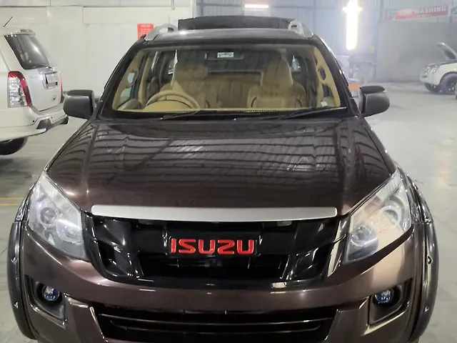 Used 2019 Isuzu D-Max V-Cross in Delhi