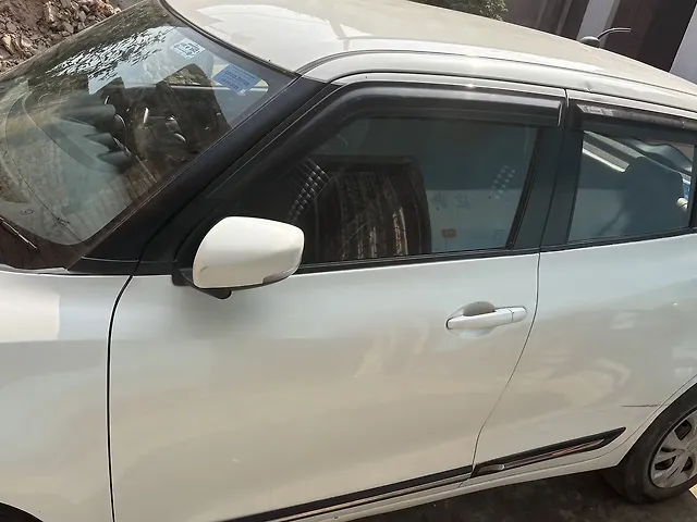 Used 2021 Maruti Suzuki Swift in Barabanki