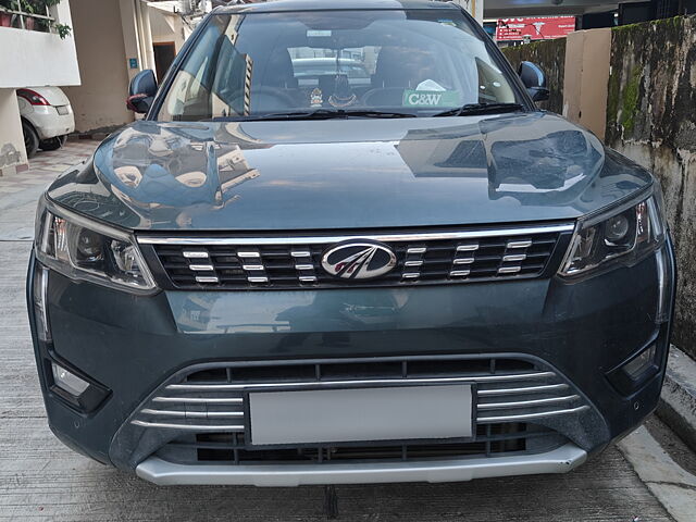 Used Mahindra XUV300 [2019-2024] W8 (O) 1.2 Petrol AMT [2021] in Dehradun