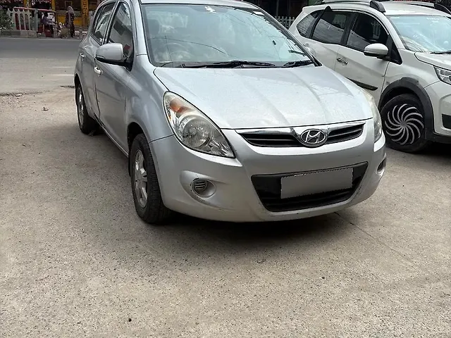 Used 2012 Hyundai i20 in Delhi