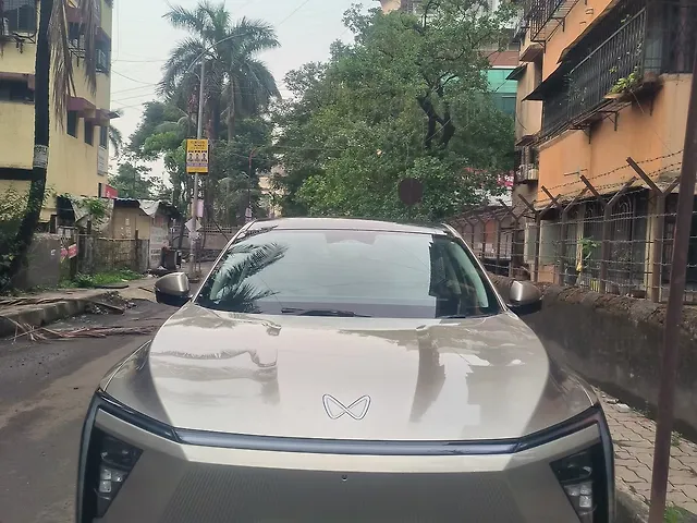 Used 2025 Mahindra XEV 9e in Mumbai