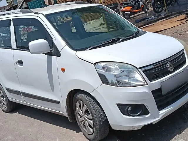 Used 2018 Maruti Suzuki Wagon R in Surat