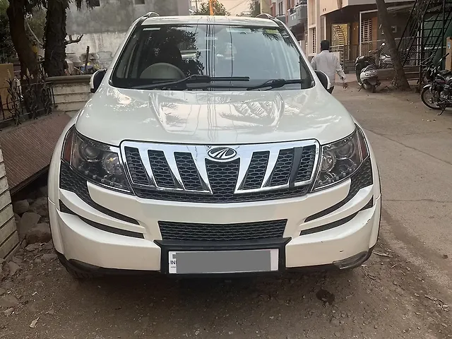 Used 2015 Mahindra XUV500 in Jamkhandi