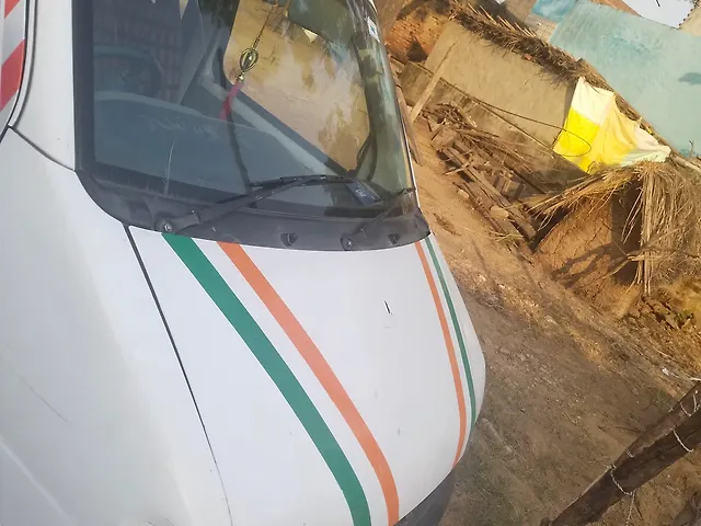 Used 2011 Maruti Suzuki Eeco in Gautam Buddha Nagar