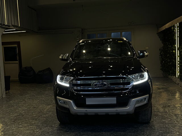 Used 2018 Ford Endeavour in Delhi