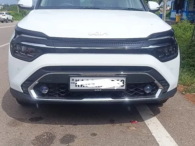 Used 2022 Kia Carens in Mysore