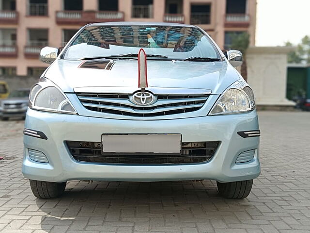 Used 2010 Toyota Innova in Nagpur