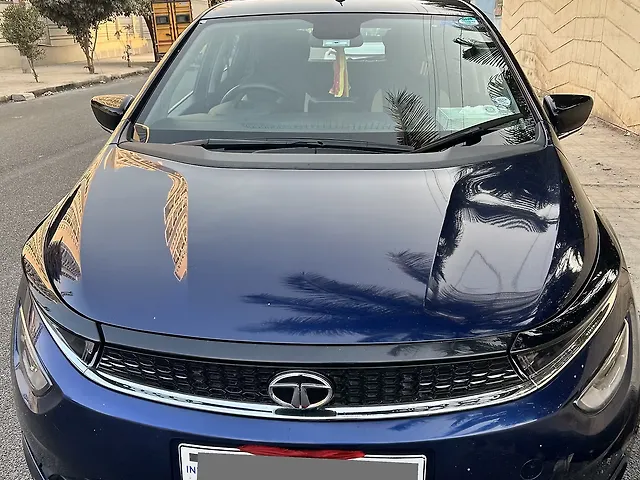 Used 2022 Tata Altroz in Bangalore