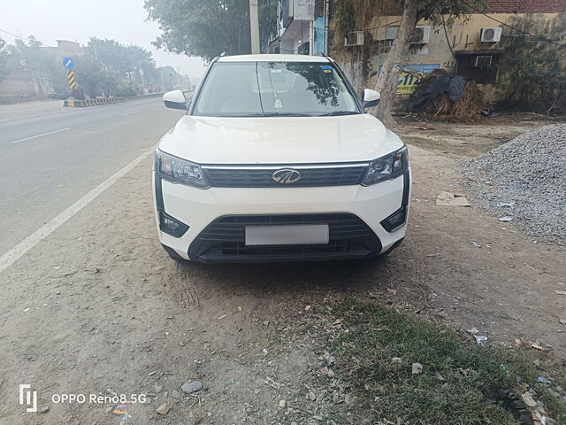 Used 2022 Mahindra XUV300 in Kaushambi