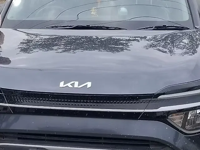 Used 2024 Kia Carens in Lucknow Used 2024 Kia Carens in Lucknow