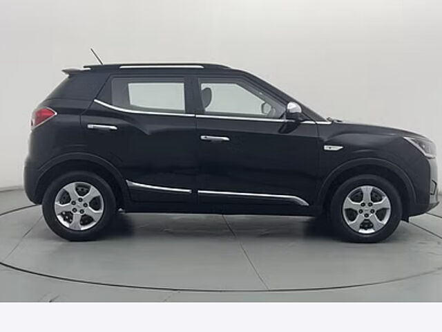 Used Mahindra XUV300 [2019-2024] 1.5 W6 [2019-2020] in Gandhinagar