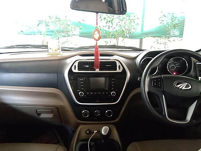 Used Mahindra TUV300 [2015-2019] T8 in Pune