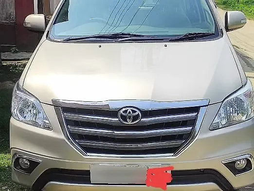 Used Toyota Innova [2013-2014] 2.5 VX 7 STR BS-IV in Silchar